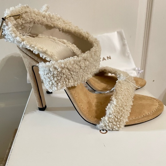 GOOD AMERICAN Faux Shearling Ankle Strap Sandals - Picture 7 of 15